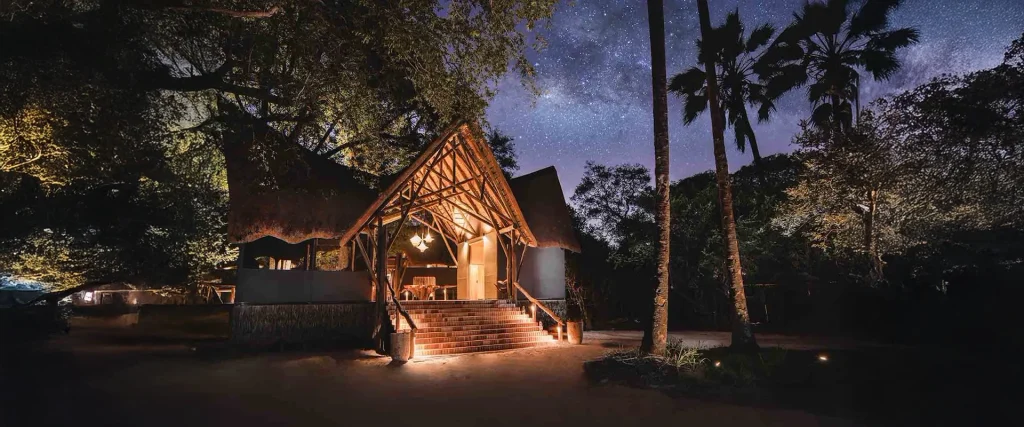 tubu-tree-camp-handa+island+glamping+in+africa-1920w